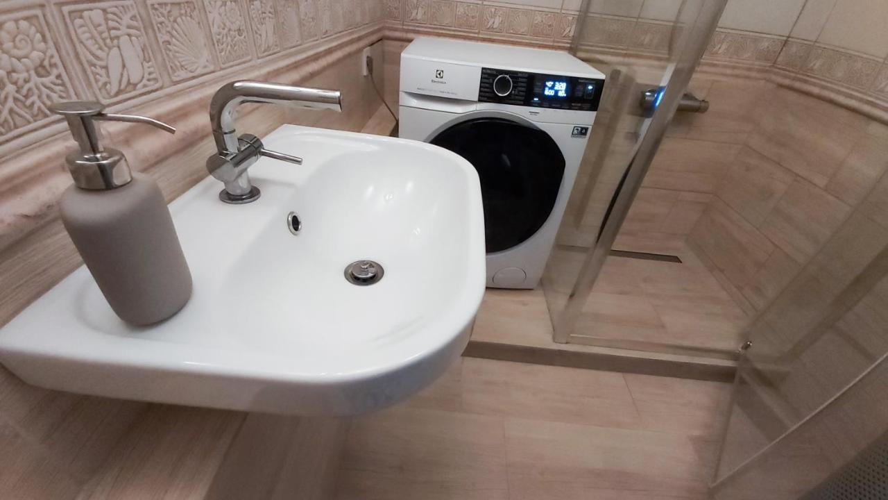 Apartament Trzy Pokoje Zamość Exterior foto